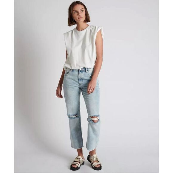 One Teaspoon Truckers Sz 26 Wilde Blue Straight Leg Jeans Torn Knees Distressed - Picture 1 of 12